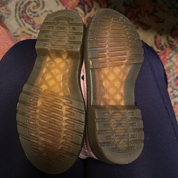 Dr. Martens Junior 1460 Patent Leather Lace-Up Boot - kids’ - Picture 2 of 6